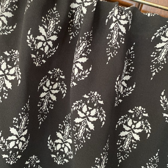 SOCIALITE Strapless Dress - Picture 6 of 12